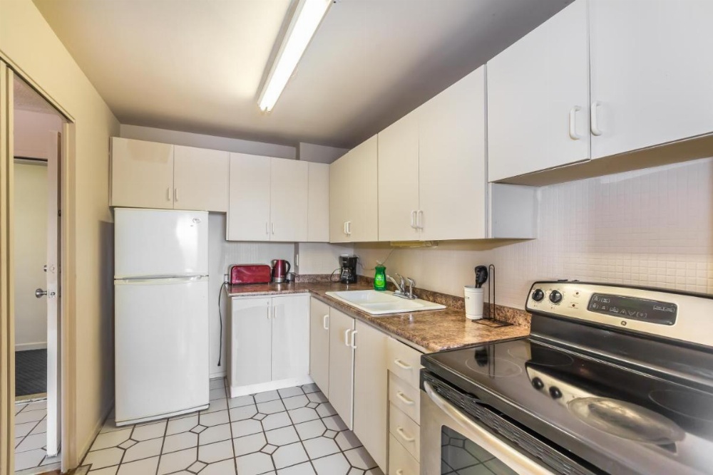 Toronto Furnished Living- Scarborough Image 21