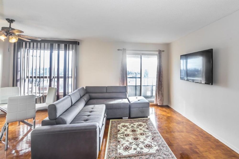 Toronto Furnished Living- Scarborough Image 24