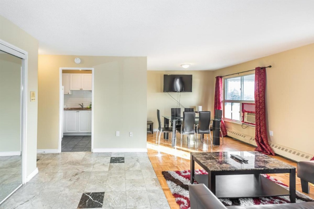 Toronto Furnished Living- Scarborough Image 33