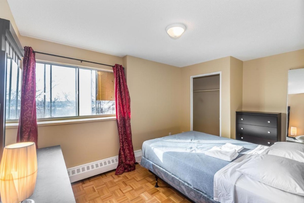 Toronto Furnished Living- Scarborough Image 34