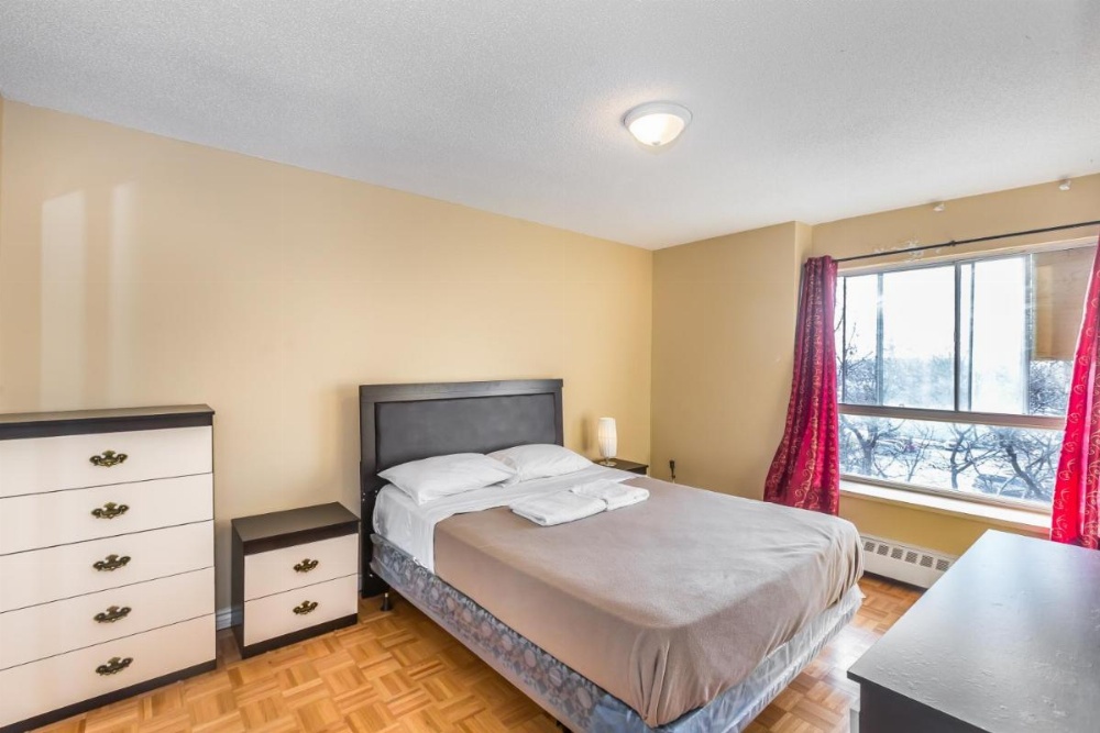 Toronto Furnished Living- Scarborough Image 35